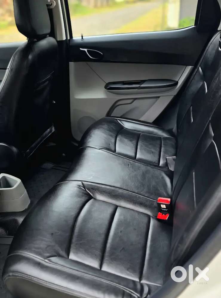 Showroom Condition 2020 Tata Tiago Xt Petrol Manual Second Owner