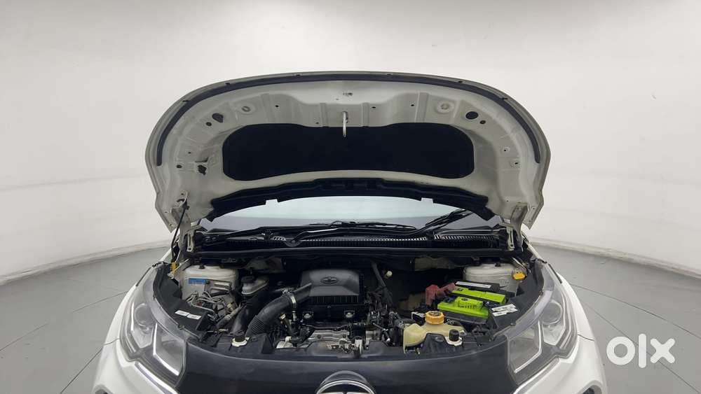 Tata Nexon 1.2 Revotron Xm, 2023, Petrol