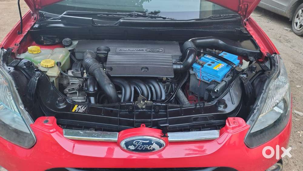 Ford Figo, 2010, Petrol