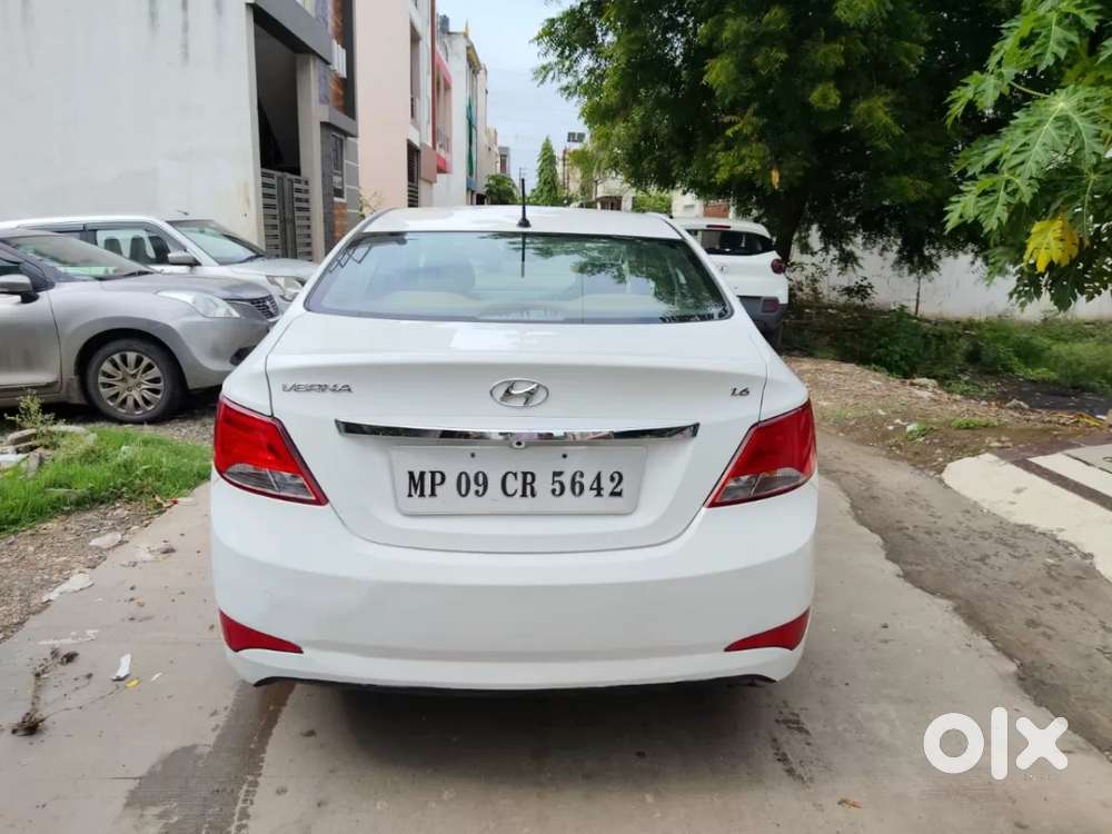 Hyundai Fluidic Verna, 2015, Diesel