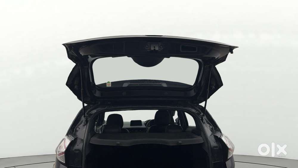 Tata Nexon 1.2 Revotron Xz Plus (l) Dark Edition, 2023, Petrol