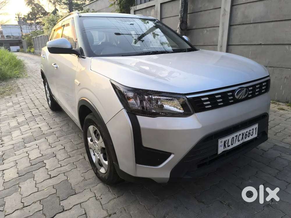 Mahindra Xuv300 W6 Ds Bs6 Mt  Well Maintained