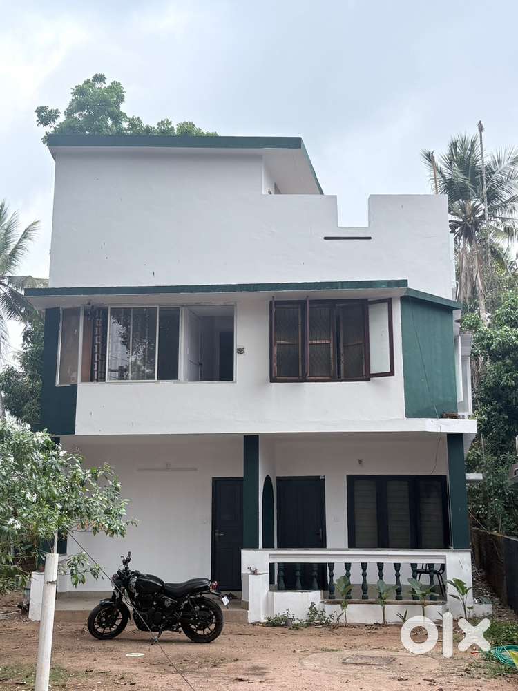 Home in Ambalamukku