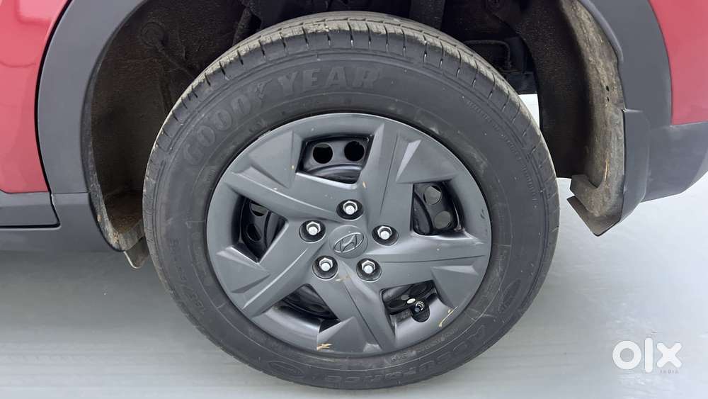 Hyundai Venue S Plus Mt 1.2 Kappa, 2025, Petrol