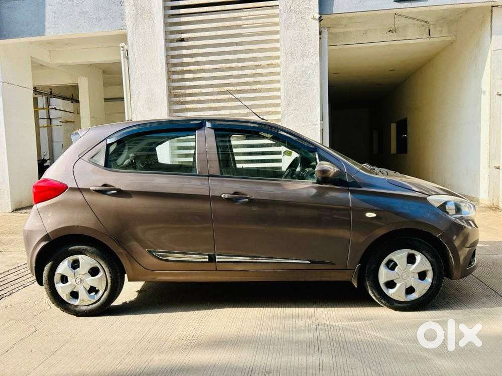 Tata Tiago 1.2 Revotron Xt, 2018, Petrol