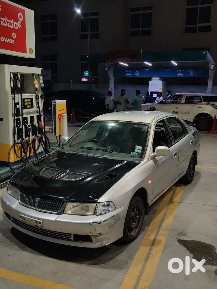Mitsubishi Lancer 2.0 Lxd 2004