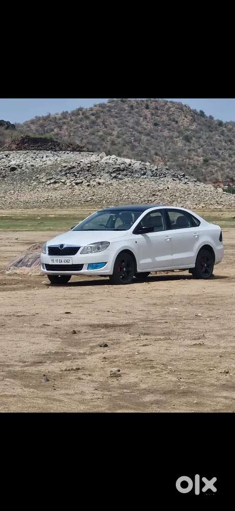 Skoda Rapid 2014 Diesel 122000 Km Driven
