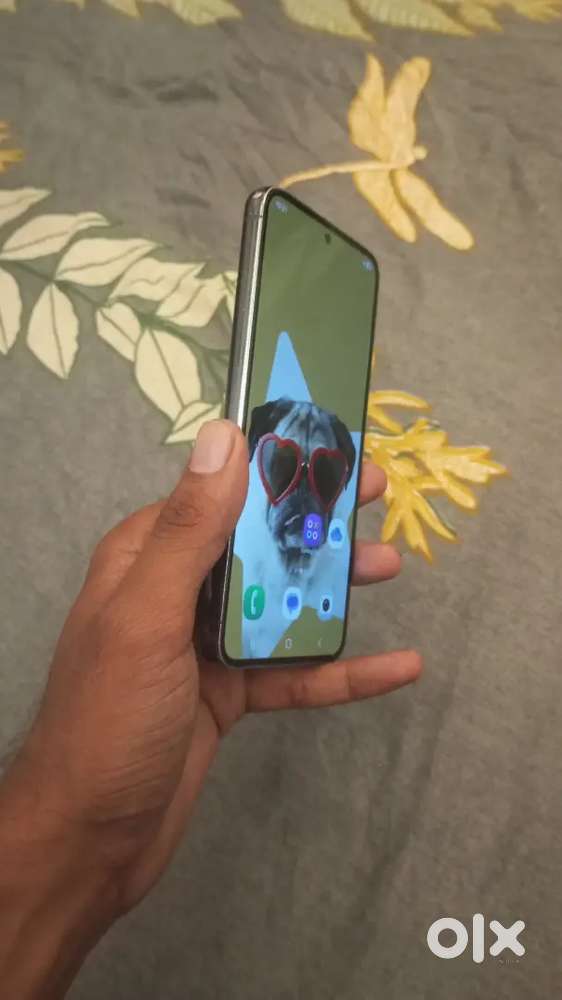 1.5  year old samsung s23 256 gb on sale