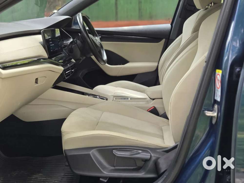 Skoda Octavia 2.0 Style Tsi At, 2022, Petrol