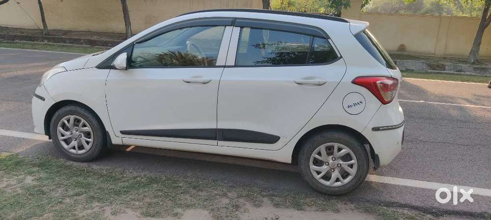 Hyundai Grand I10 1.2 Kappa Sportz Option, 2017, Petrol