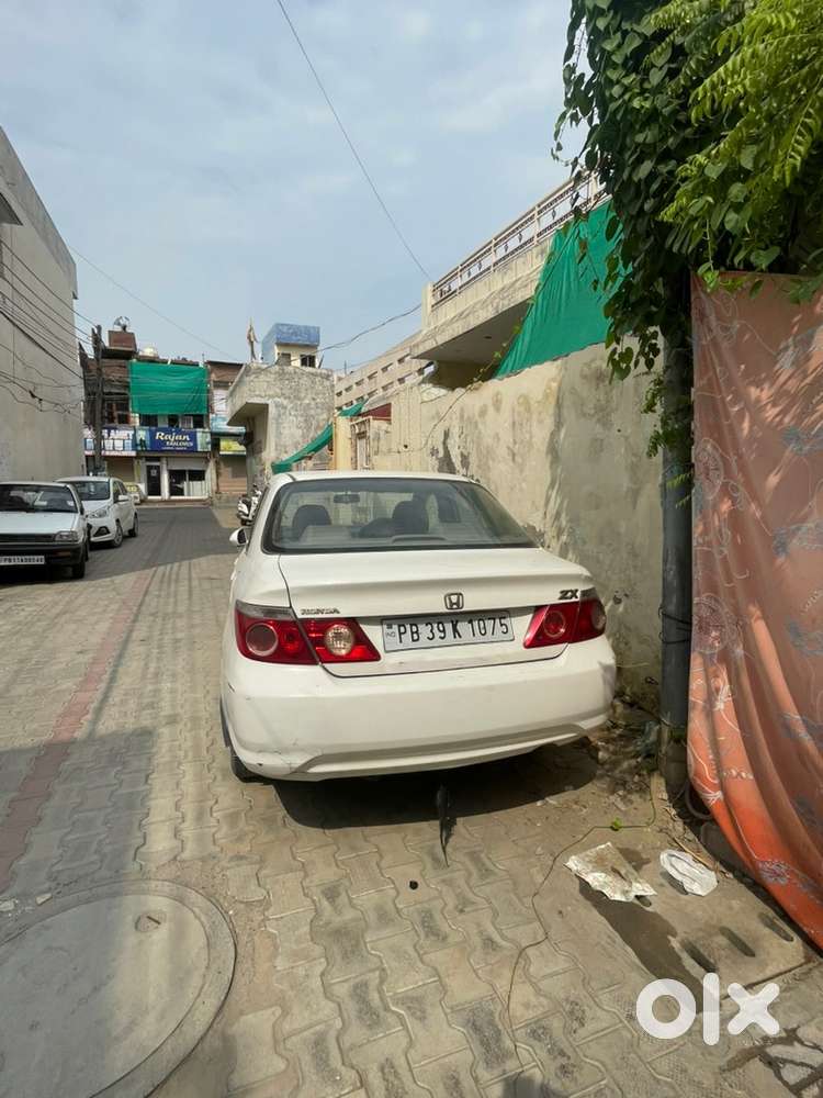 Honda City Zx 2005 Petrol Good Condition