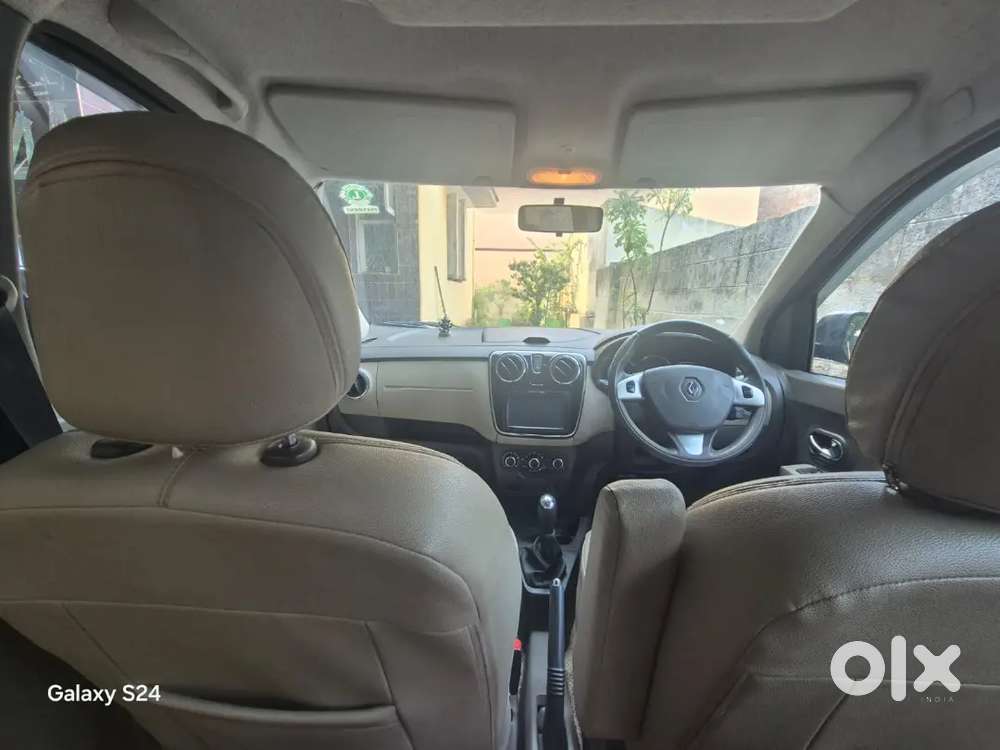 Renault Lodgy 2015 Diesel Well Maintained
