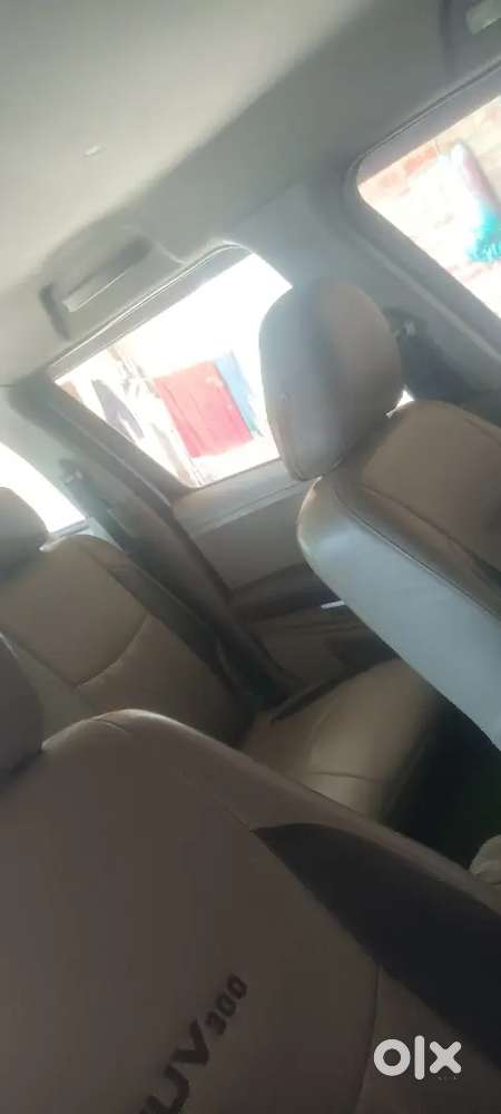 Mahindra Tuv 300 2016 Diesel 180000 Km Driven