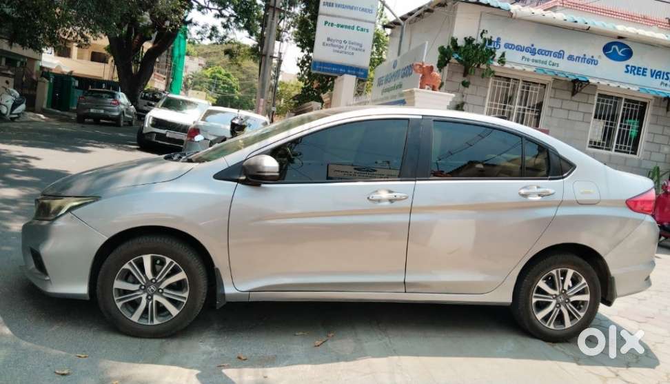 Honda City 1.5 V 4th Gen I-vtec Mt, 2022, Petrol