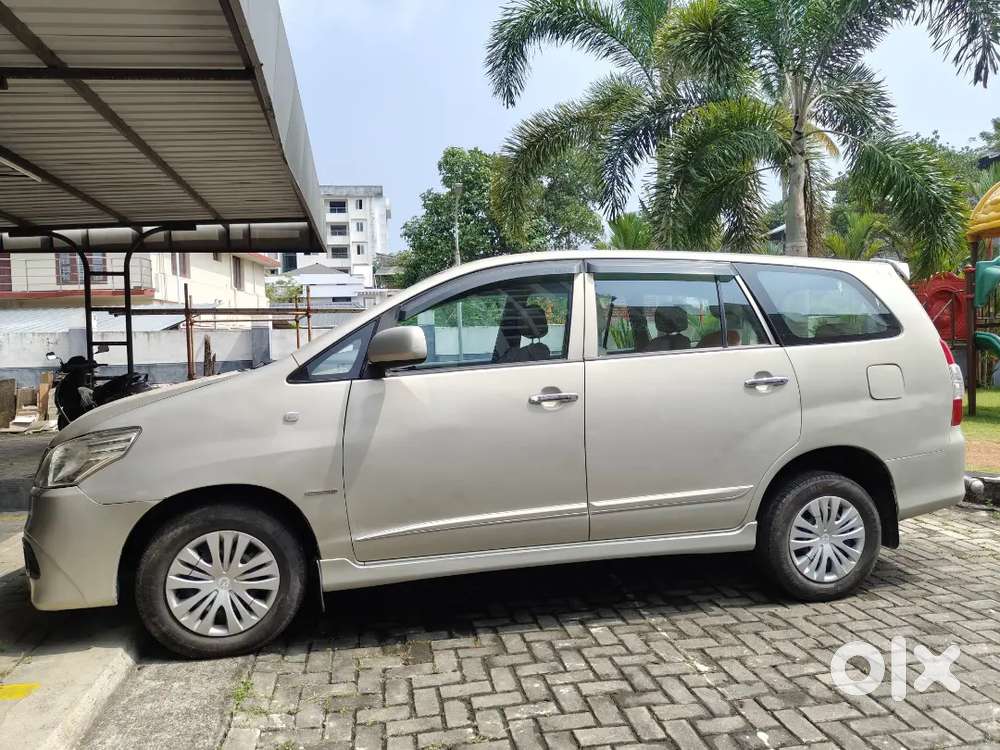 2014 Toyota Innova 7 Seater
