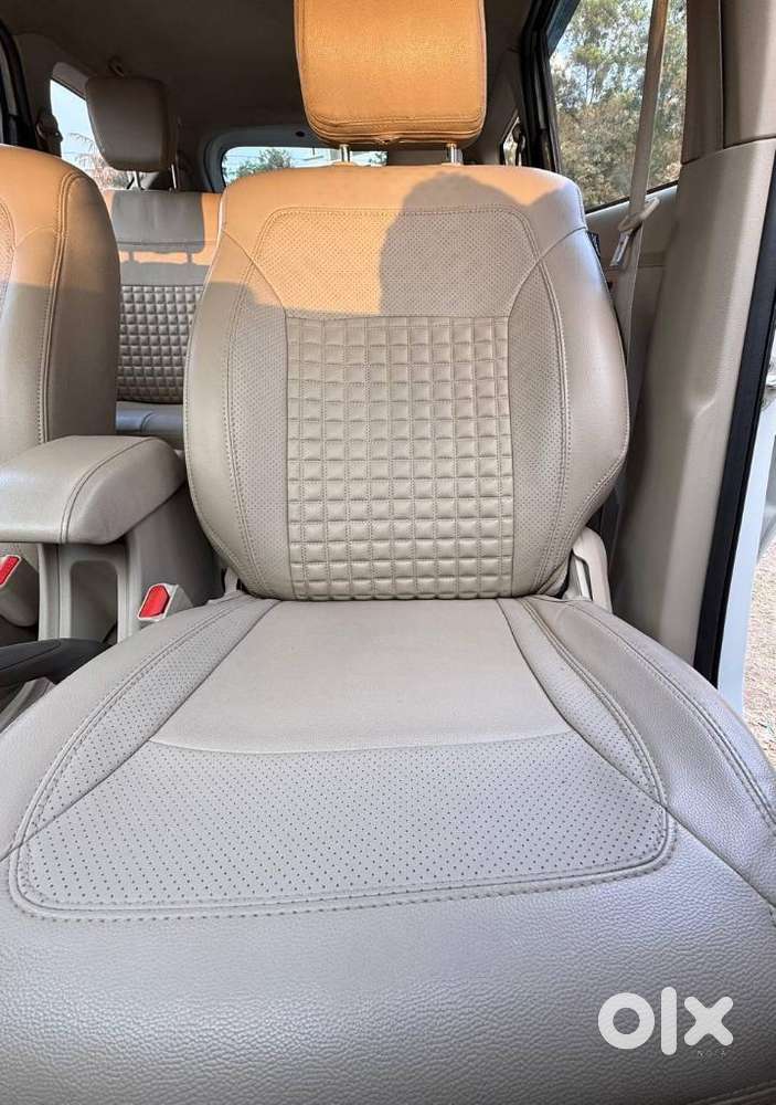 Maruti Suzuki Ertiga Zxi (o) Cng [2022-2023], 2023, Petrol