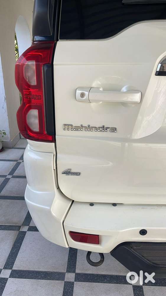 Mahindra Scorpio Classic 2018 Diesel Manual 90000 Km