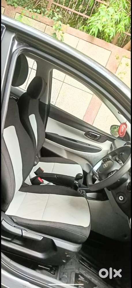Hyundai I20 Sportz 1.2 Mt, 2024, Petrol