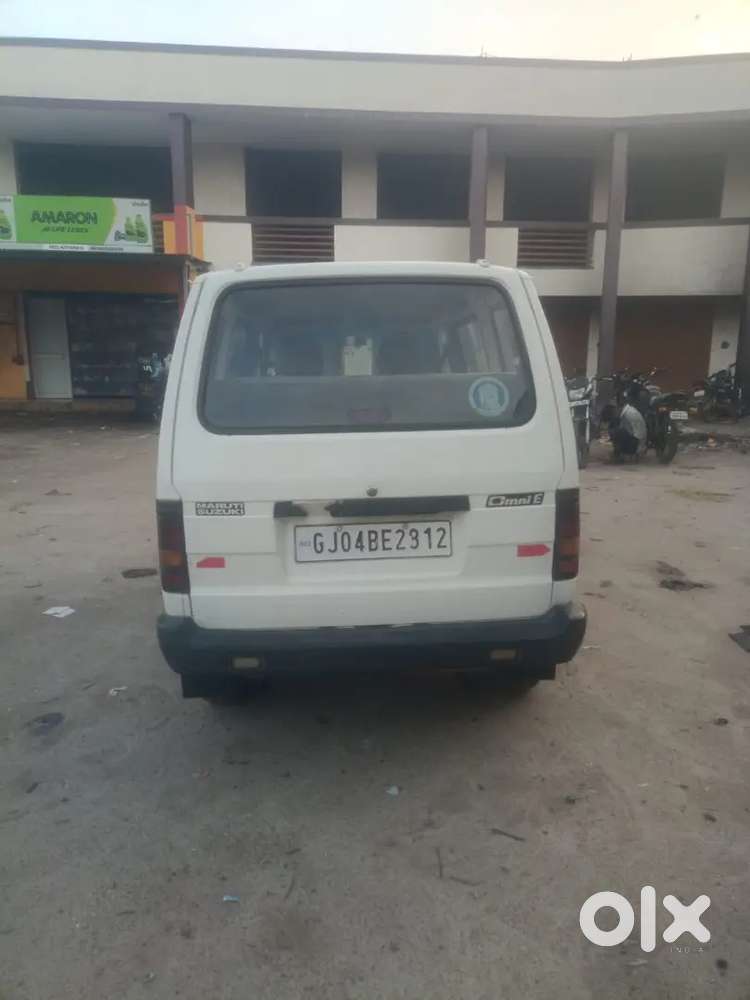 Maruti Suzuki Omni 8 Str 2012