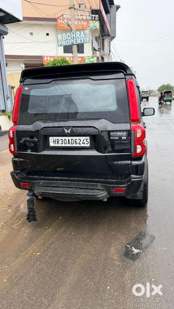 Mahindra Scorpio Classic 2025 Diesel 320000 Km Driven
