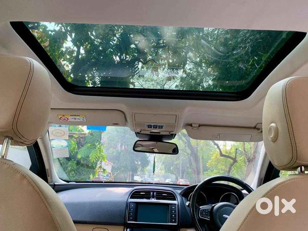 Jaguar Xe 2017 Petrol 17000 Km Driven