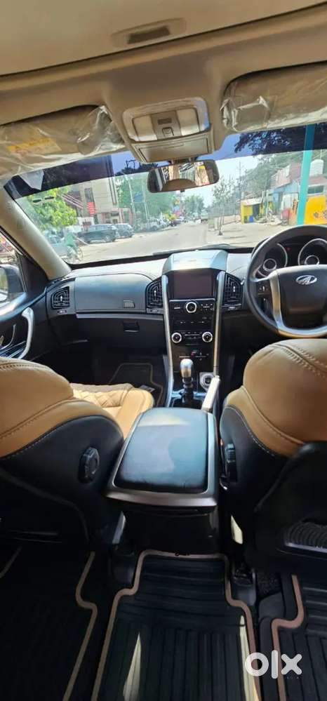 Mahindra Xuv500 2.2 2019 Driven 35000