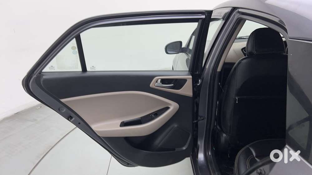 Hyundai Elite I20 Asta (o) 1.2 Mt, 2018, Cng & Hybrids