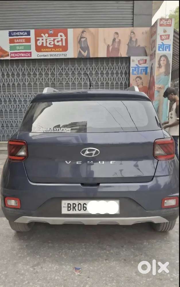 Hyundai Venue 2021 Petrol Well Maintained