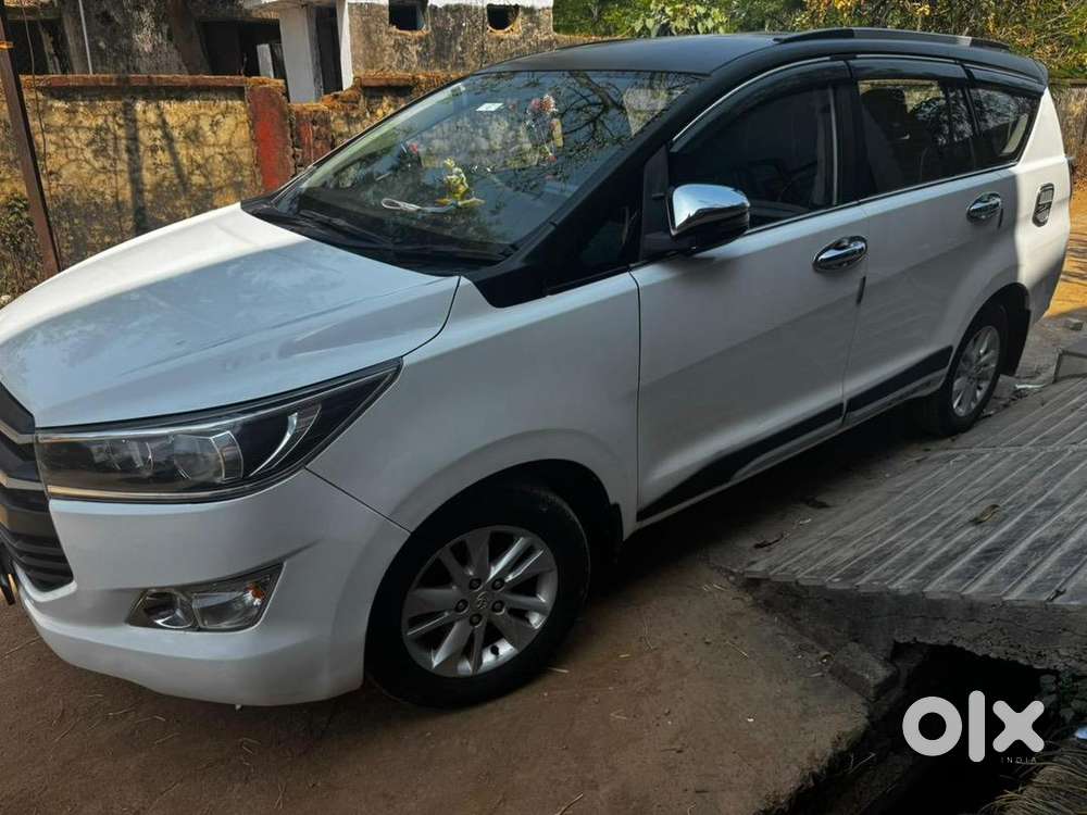 Toyota Innova Crysta 2020 Diesel Well Maintained