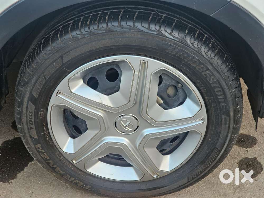 Tata Nexon 1.2 Revotron Xm (s), 2021, Petrol