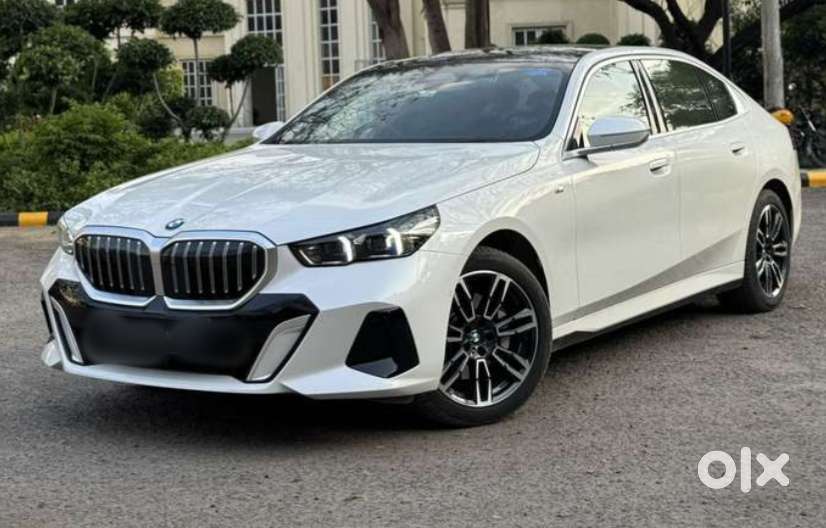 Bmw 5 Series, 2025, Petrol