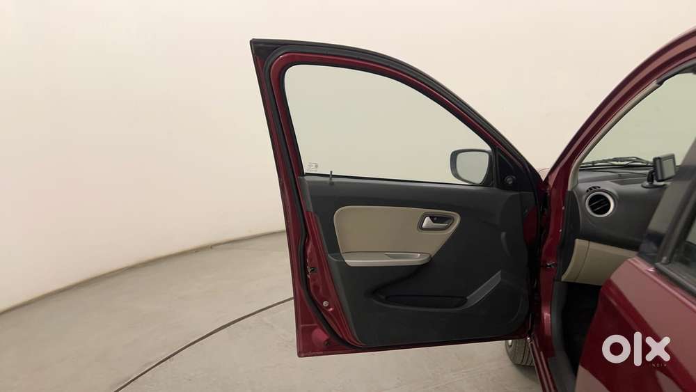 Maruti Suzuki Alto K10 Vxi, 2015, Petrol