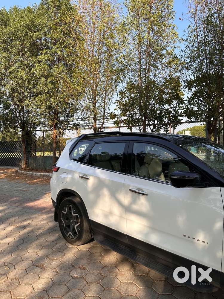 Tata Safari Accomplished Plus 6 Str Dual Tone At, 2023, Diesel