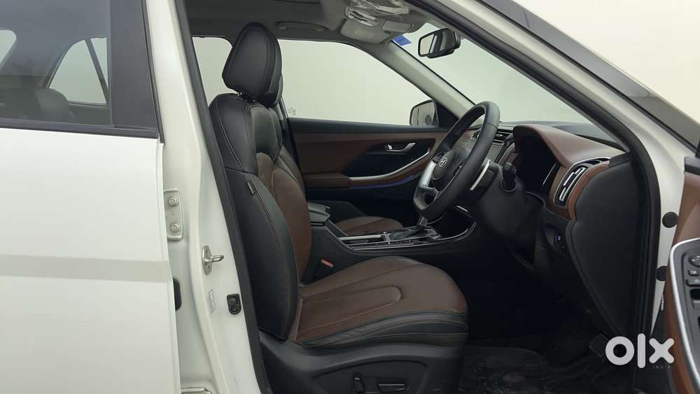 Hyundai Alcazar 2.0 Signature (o) Petrol At 6 Str, 2022, Petrol