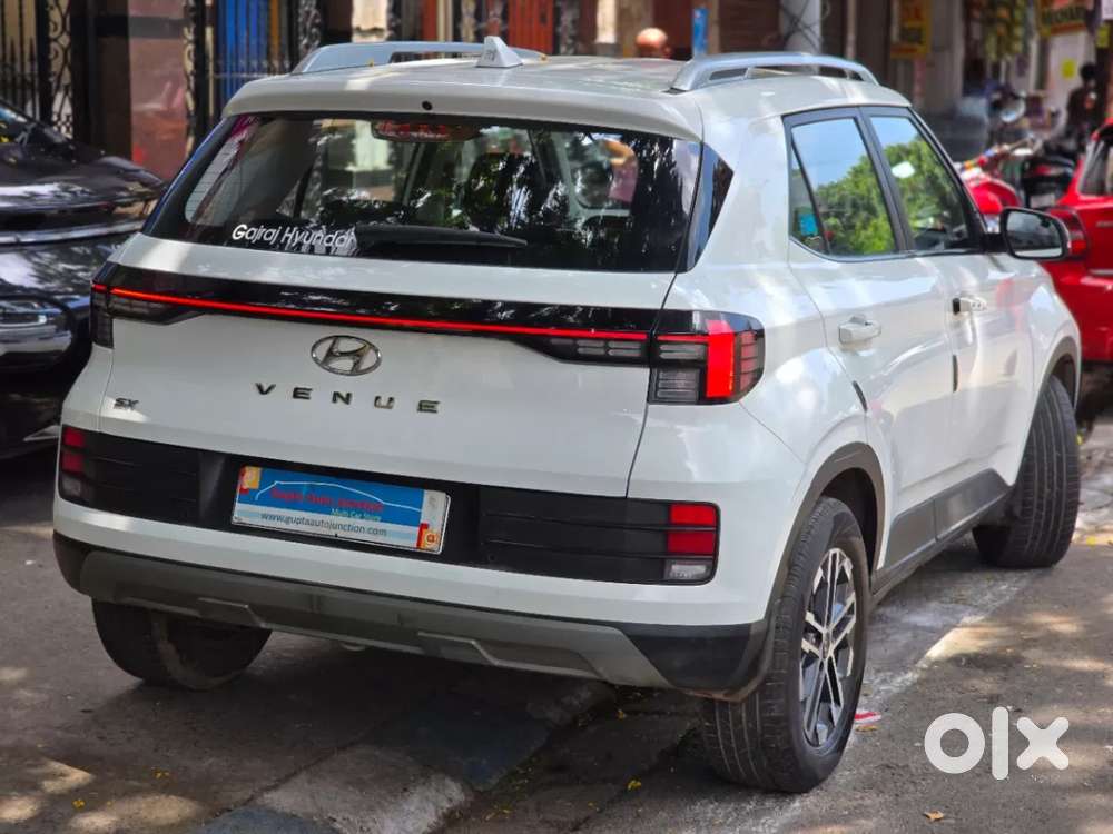 Hyundai Venue [2022-ongoing] 1.5 Crdi Sx, 2023, Diesel