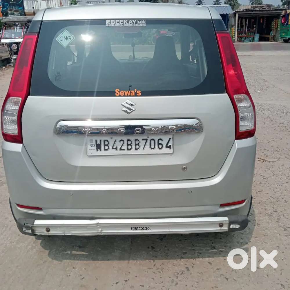 Good Condition Cng Car