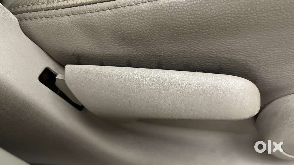 Maruti Suzuki Ciaz 1.5 Alpha Shvs Petrol, 2018, Petrol