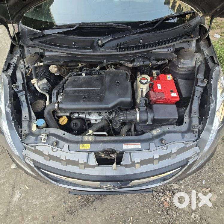 Maruti Suzuki Swift Dzire Vdi Bsiv, 2015, Diesel