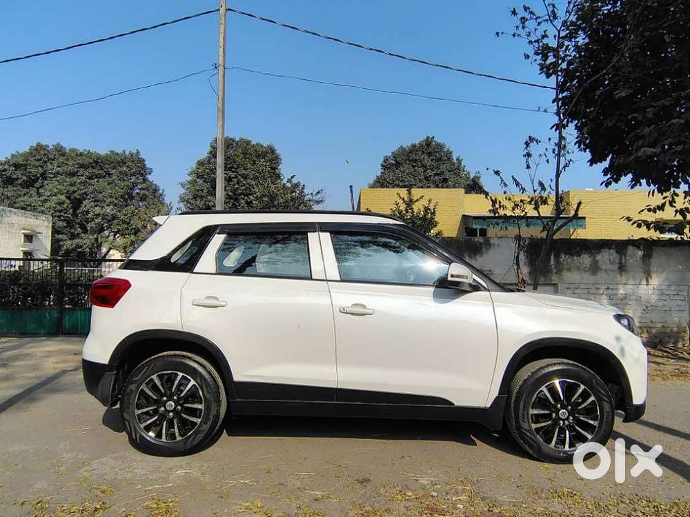 Maruti Suzuki Brezza 1.5 Lxi Smart Hybrid, 2021, Petrol