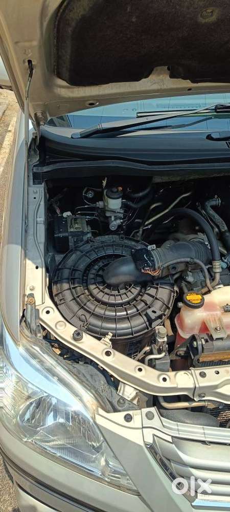 Toyota Innova 2012-2013 2.5 Vx (diesel) 8 Seater, 2012, Diesel