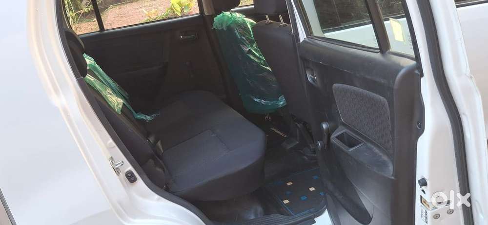 Maruti Suzuki Stingray Lxi, 2013, Petrol