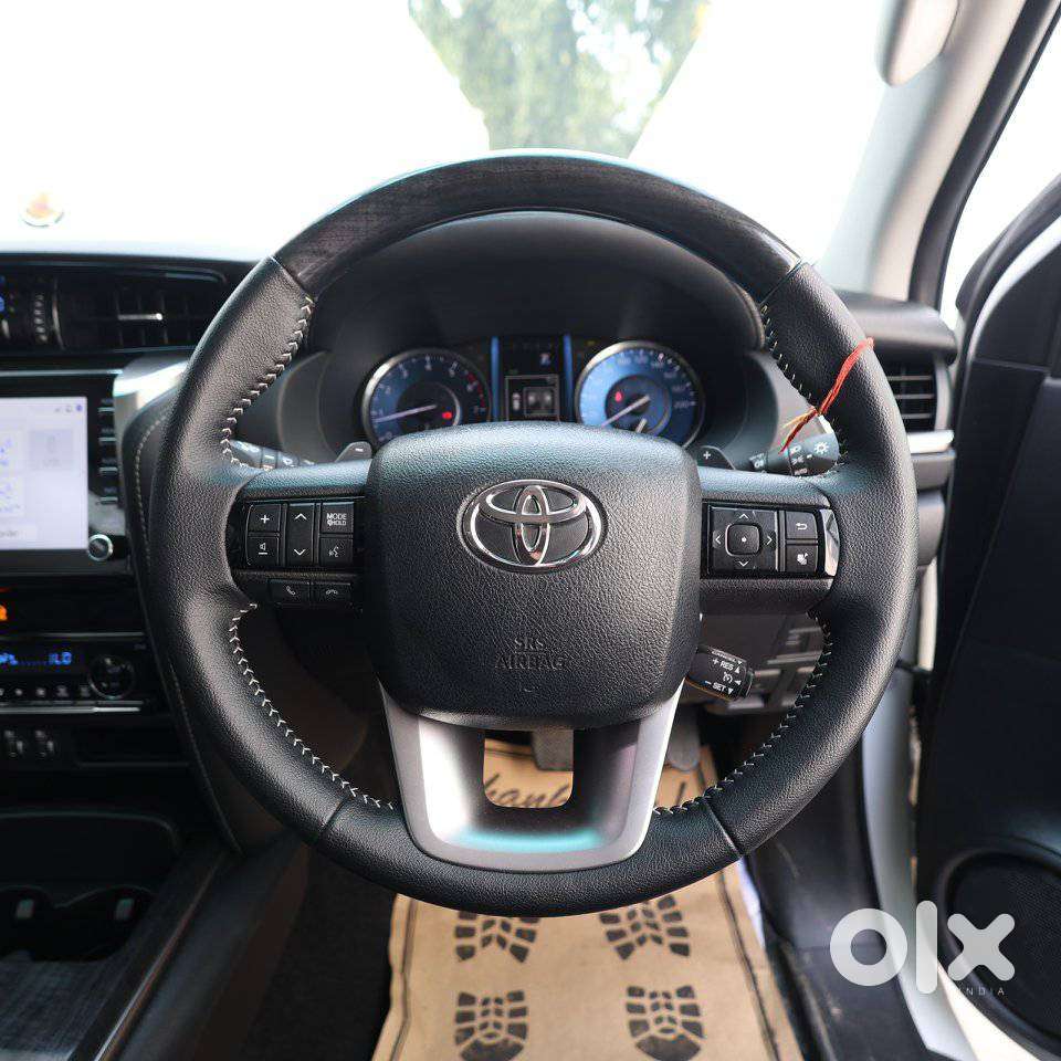 Toyota Fortuner 3.0 4x2 Automatic, 2024, Petrol