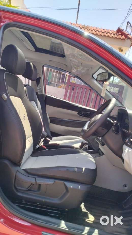 Hyundai I20 Asta (o) 1.2 Ivt Dual Tone, 2025, Petrol