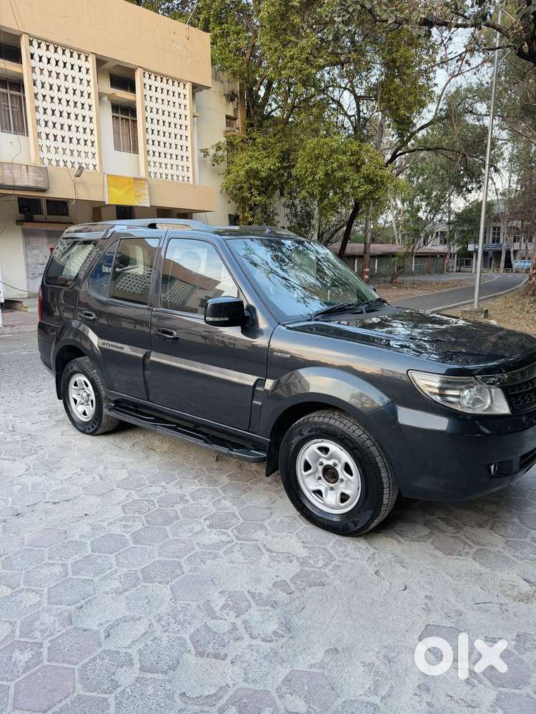 Tata Safari Storme [2015-2019] 2.2 Ex 4x2, 2017, Diesel