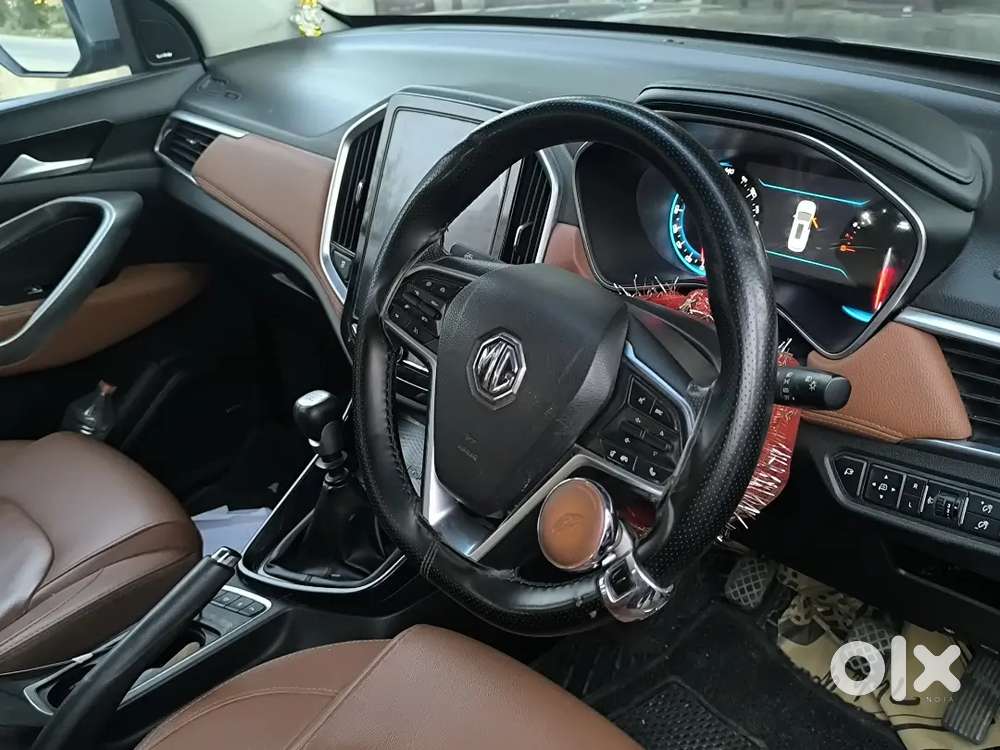 Mg Hector Plus 2021 Diesel Well Maintained
