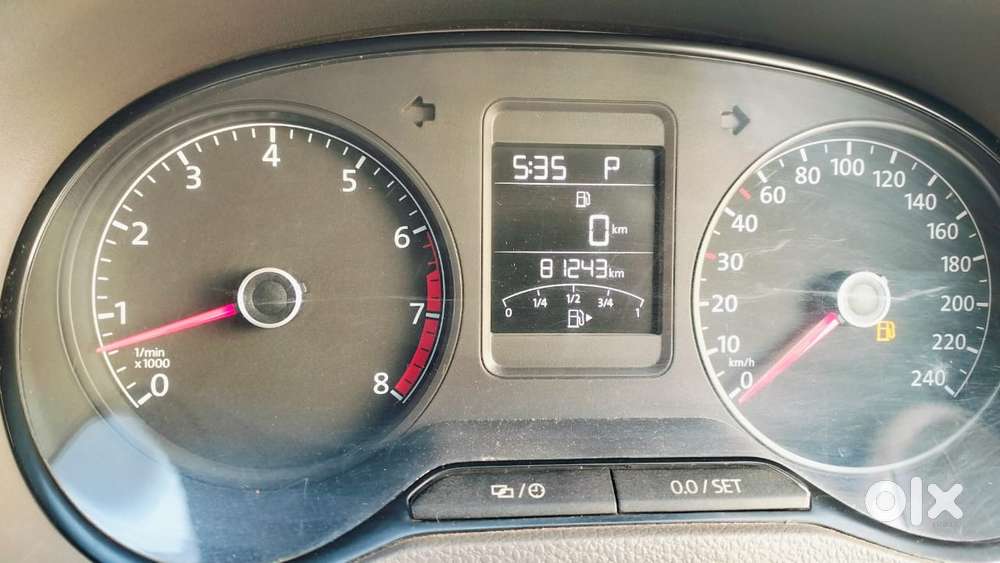 Volkswagen Vento, 2015, Petrol