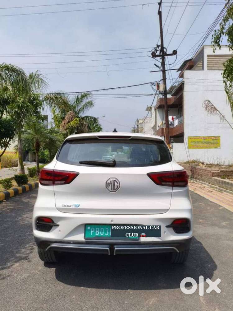 Mg Zs Ev Exclusive, 2025, Electric