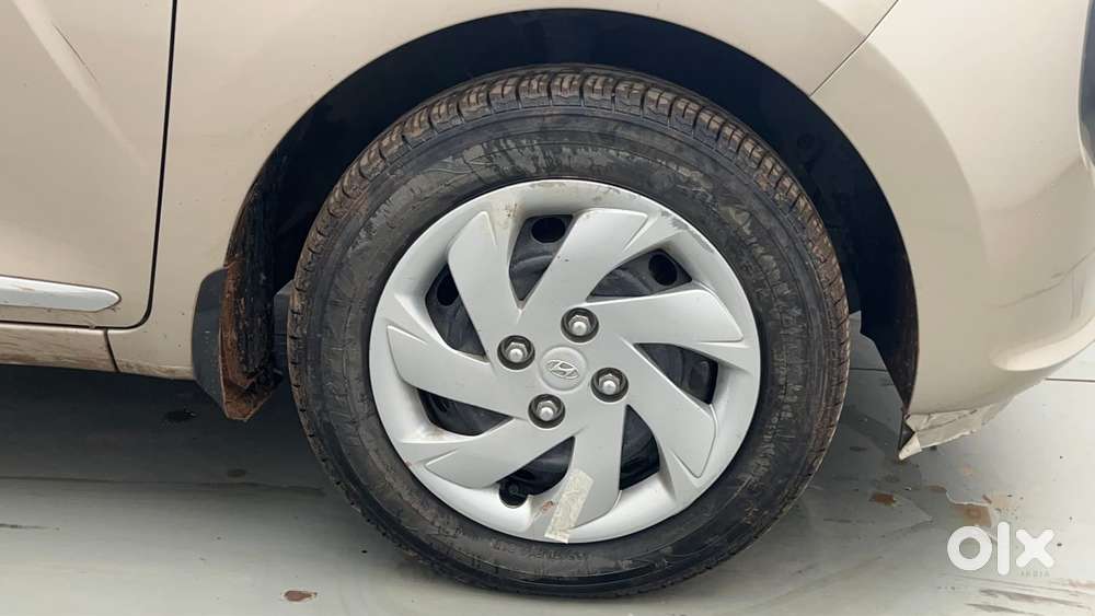 Hyundai Santro Sportz, 2022, Petrol
