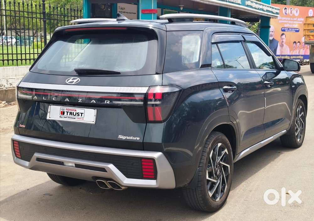 Hyundai Alcazar Signature 1.5 Petrol Dct 6str, 2025, Petrol