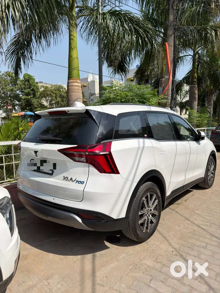 Mahindra Xuv700 Ax7l 2023
